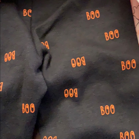 Outfit and pajama set - Picture 4 of 5